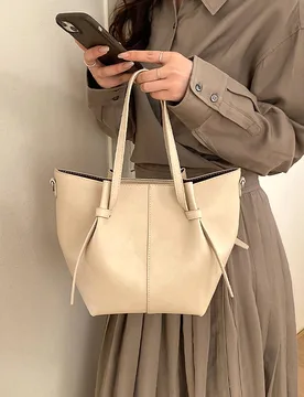 Women's 'Marlowe' Structured Handbag With Shoulder Strap in Beige - Beige - Size: One Size - XY London - FashionsVida