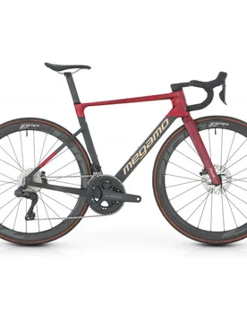 Bici da corsa PULSE 05 ULTEGRA Di2 ruote ZIPP 303 S carbon 2025 - Megamo - FashionsVida