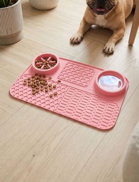 Tappetino che rallenta l'alimentazione per cani - rosa pastello