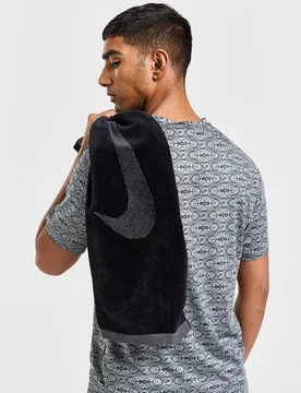 Asciugamano Sport Medium - Nero, nero nero Donna taglia One Size - Nike - FashionsVida