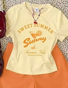 Set de 2 piezas de camiseta de manga corta de cuello redondo holgada y shorts casual para adolescentes, adecuado para primavera y verano - Shein - FashionsVida