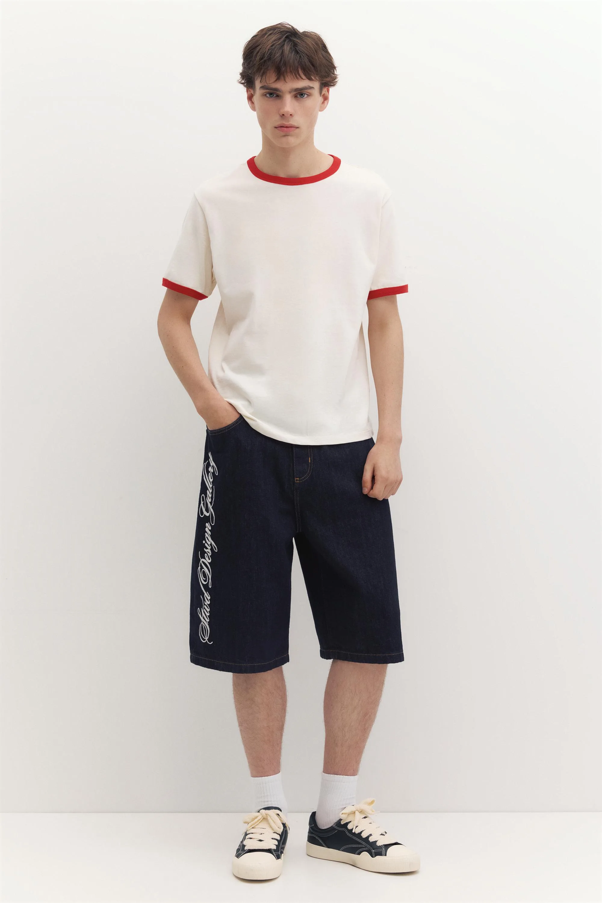 Text Skater Denim Bermuda Shorts (Size: ) - Pull&bear - FashionsVida