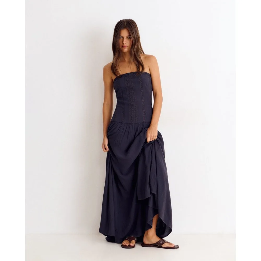 Vestido largo bandeau con bordados - Brownie - FashionsVida
