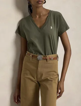 T-shirt Polo verde militare in cotone con scollo a V e logo Pony ricamato - Ralph Lauren - FashionsVida