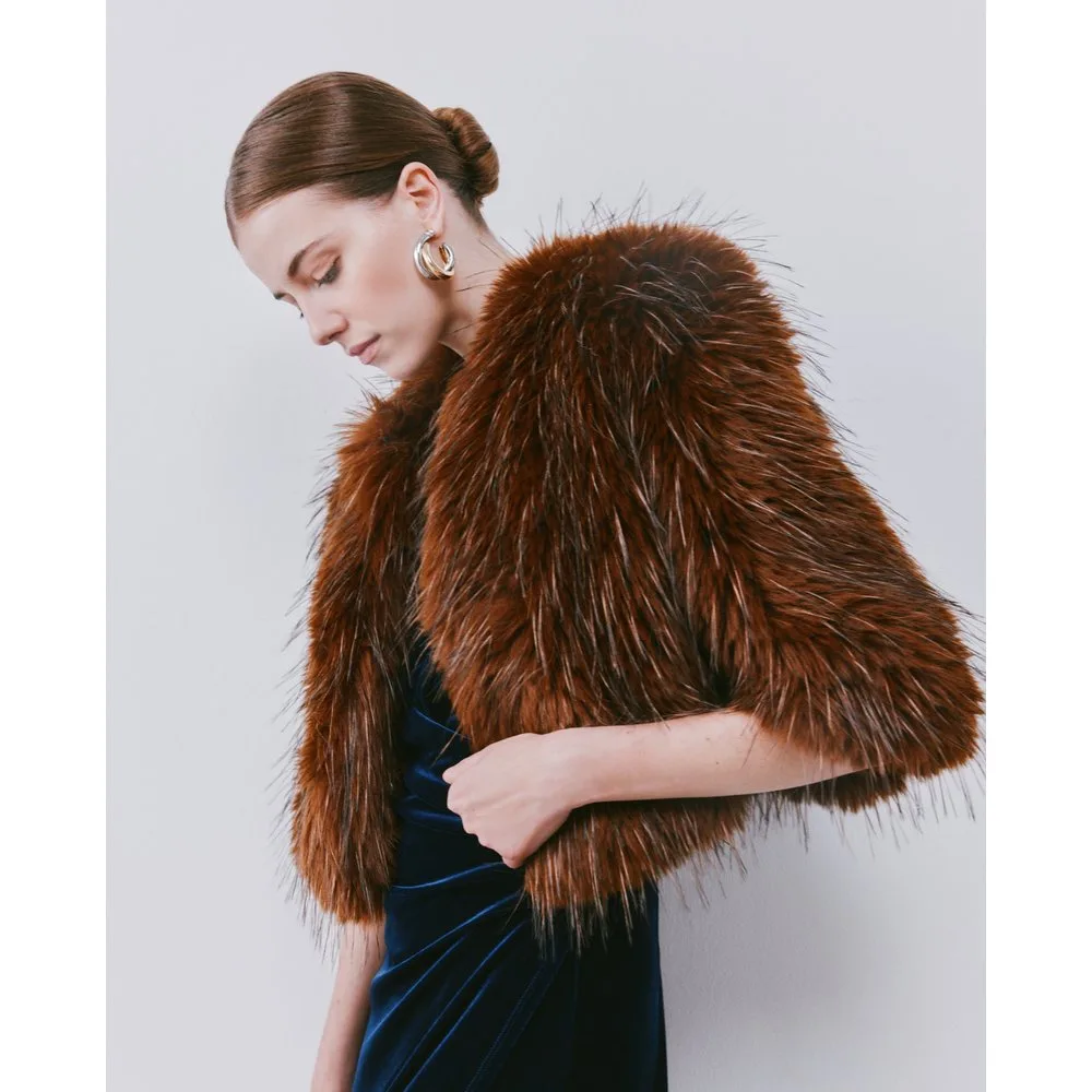 Chaqueta de pelo corta de mujer - Woman Fiesta El Corte Inglés - FashionsVida