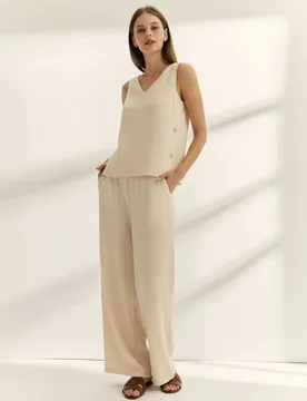 Blusa de mujer cuello pico sin mangas - Paz Torras - FashionsVida
