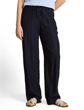 Crinkled loose fit straight le female