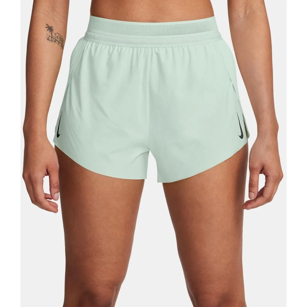 Pantalón corto de mujer AeroSwift DF 3'' Short - Nike - FashionsVida