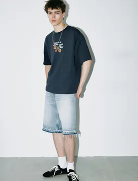 One Piece Grand Line T-Shirt (Size: ) - Pull&bear - FashionsVida