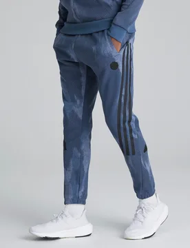 Manchester United x Future Icons Graphic Joggers Blue XL - Adidas - FashionsVida