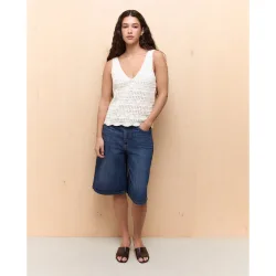 Top de mujer de punto tipo crochet con calados