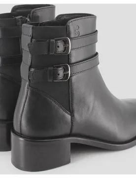 Botines de mujer tacon bajo con detalle hebillas - Blogger - FashionsVida