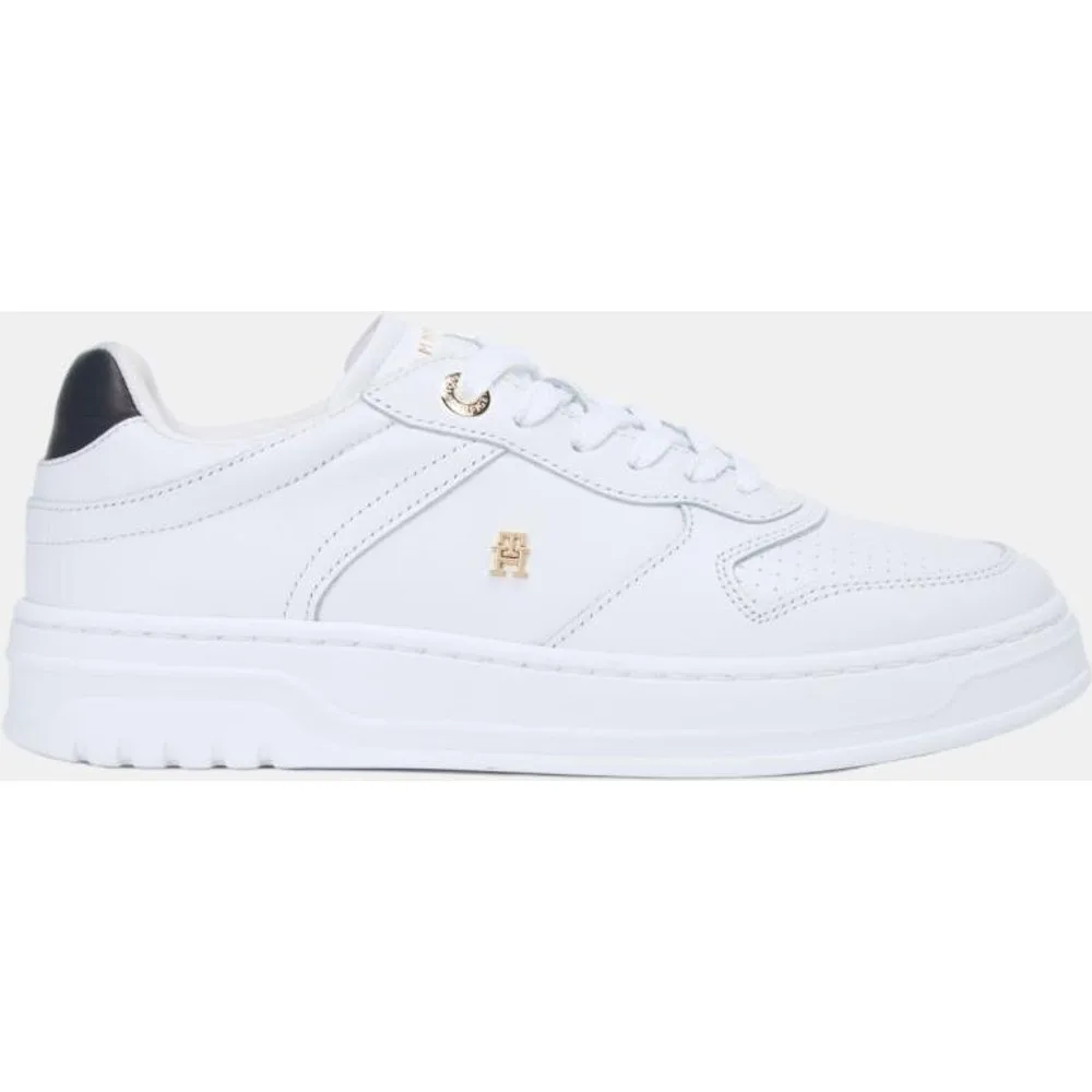 Tenis deportivos con detalles negros - Tommy Hilfiger - FashionsVida