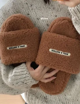 Retro Letter Fuzzy Slippers for Women, Non-Slip Thick Sole, Winter Outdoor Warm and Comfortable Cotton Slippers - Aliexpress - FashionsVida