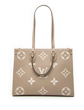 Bicolor Monogram Empreinte Giant Onthego MM - Louis Vuitton - FashionsVida