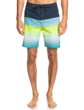 Short De Bain Surfsilk Panel Navy Blazer 31 - Quiksilver - FashionsVida
