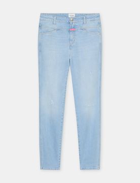 Skinny Pusher female
