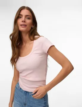 Camiseta básica de mujer de manga corta - Vero Moda - FashionsVida