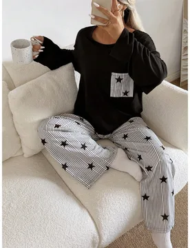 Conjunto de pijama casual y holgado de mujer con cuello redondo, estampado de rayas y estrellas - Shein - FashionsVida