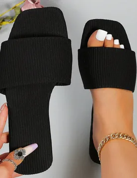 Sandalias planas de moda para mujeres, chanclas antideslizantes lindas para primavera y verano, sandalias planas clásicas, elegantes sandalias estilo - Shein - FashionsVida