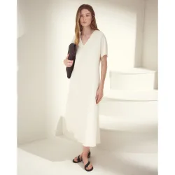Vestido liso con manga corta