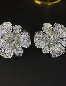 Shiny Silver Gold Color Zircon Flower Stud Earrings Wedding Bride Dinner Party Women Luxury Jewelry Big Flower Clip Earrrings - Aliexpress - FashionsVida