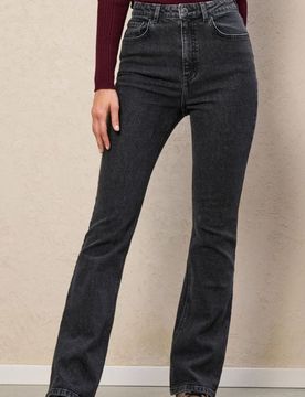 Jeans a zampa con vita media - grigio