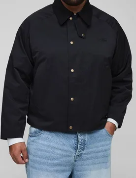 Herren Plus Boxy Cord Kragen Bestickte Arbeiterjacke Black Größe 2XL - boohooMAN - FashionsVida