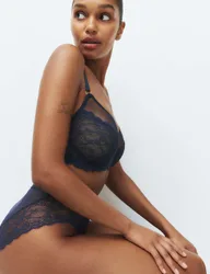 Ida Lace Wired Minimiser Bra C-G Nightshade female