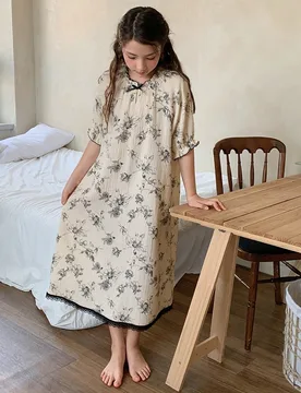 Vestido casual y de uso diario con estampado floral, decoración de moño y volantes para niñas preadolescentes, ideal para primavera y Pascua - Shein - FashionsVida