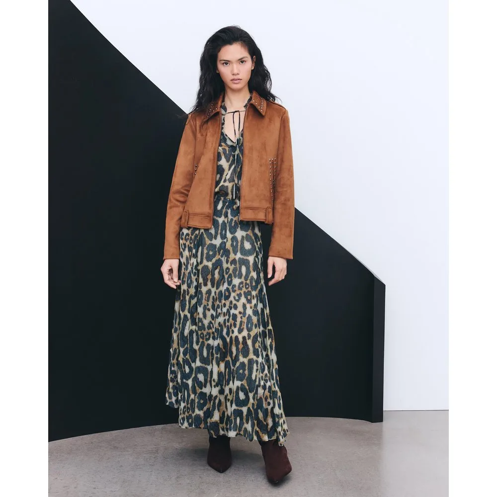 Cazadora de mujer efecto ante con tachas - Tintoretto - FashionsVida