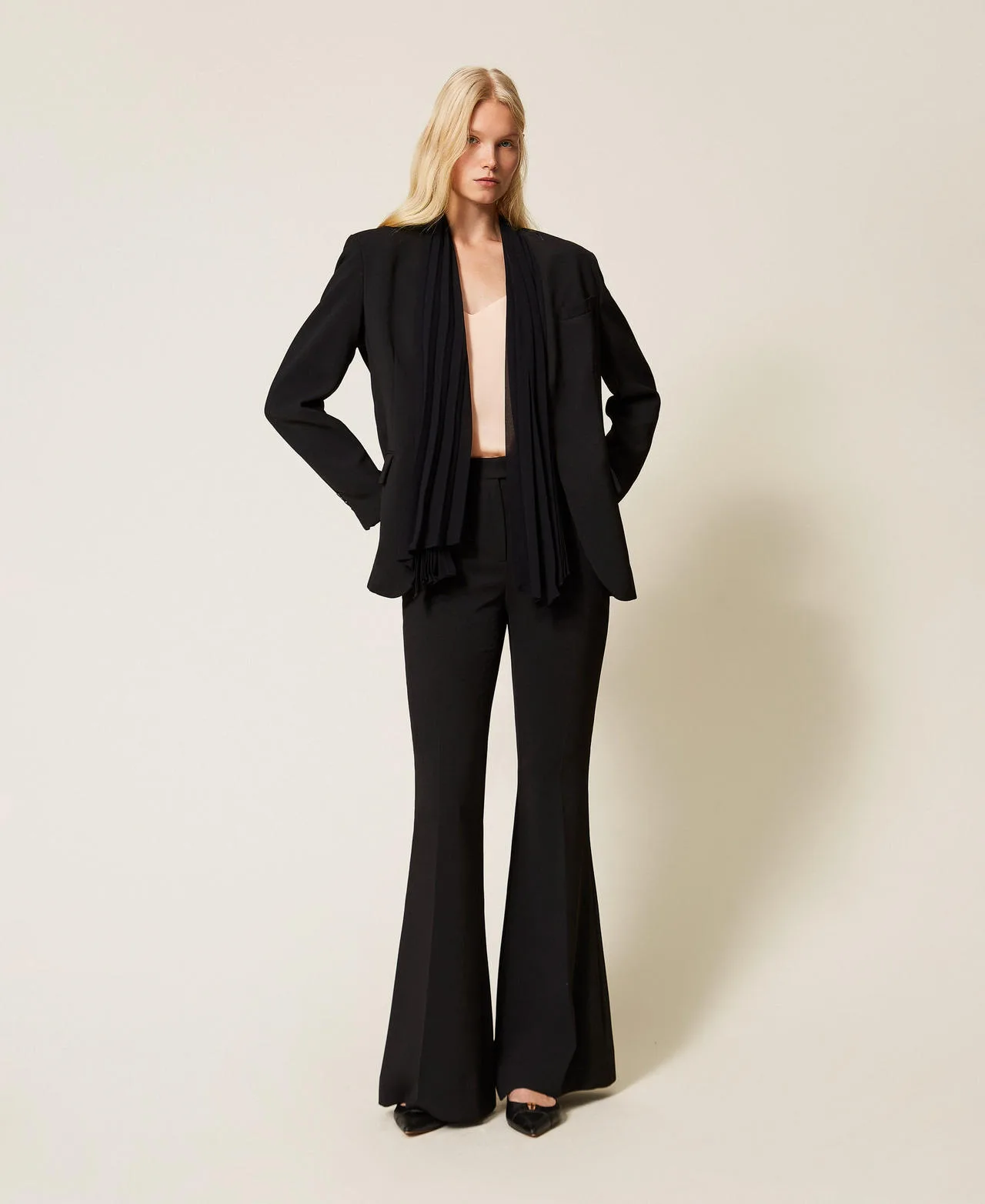 Twinset Pantalon évasé en crêpe - TWINSET - FashionsVida