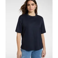 Camiseta de mujer con aplicaciones monogram y ajuste boxy