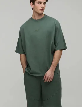 Herren Übergroßes Paneel-Herren-Set Mit Besticktem Oberteil Und Shorts Vintage Khaki Größe Small - boohooMAN - FashionsVida