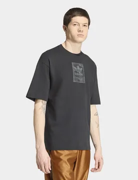 Mens T-shirt Camo Con Etichetta Sulla Linguetta - Nero, nero nero Uomo taglia L - Adidas - FashionsVida