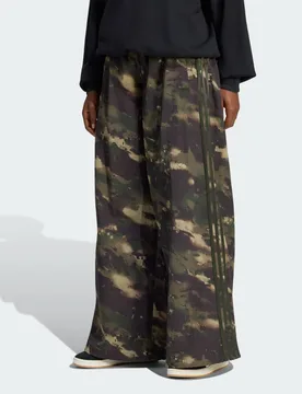 TRACK PANT CAMOUFLAGE ADILENIUM 2XL Night Cargo / Aurora Coffee / Olive Strata / Orbit Green - Adidas - FashionsVida