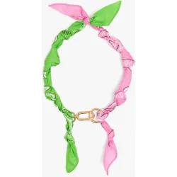 Collar de tela con eslabón unido