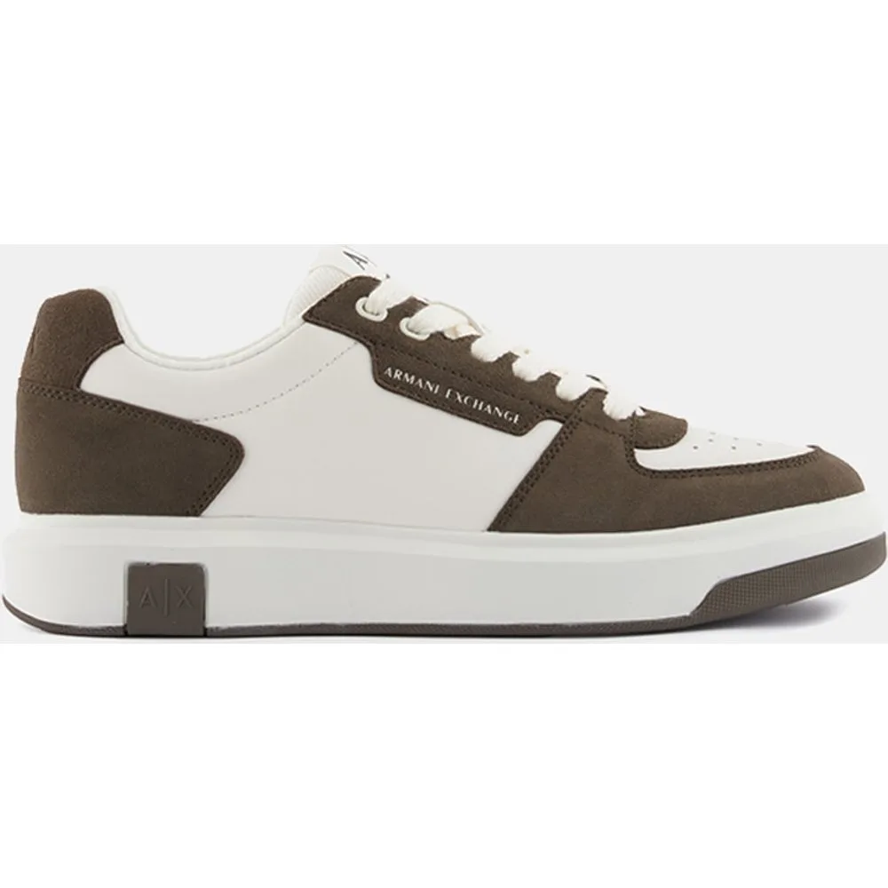 Zapatilla de hombre tipo basket con logo - Armani Exchange - FashionsVida