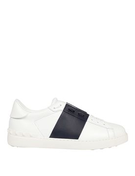 Scarpe da ginnastica aperte
