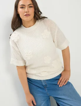 Women's Flower Detail Short Sleeve Jumper in Ivory Size: 30-32 - Ivory - Size: 30-32 - Yours - FashionsVida