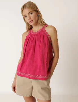 Indi & Cold - Top de mujer corto cuello halter - Indi & Cold - FashionsVida