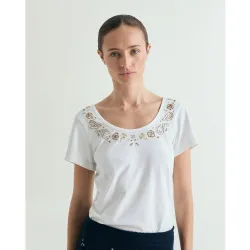 Camiseta de mujer con abalorios de manga corta