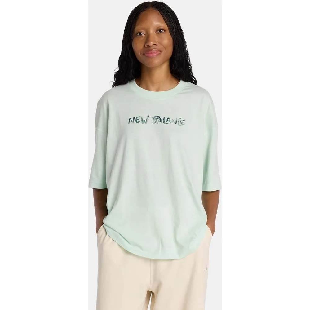 Camiseta casual de mujer Oversized Visibly Loved - New Balance - FashionsVida