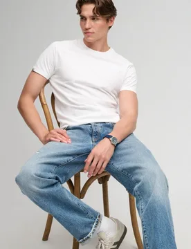 Superdry Herren Essential Serif Logo T-shirt Schmale Passform White - Größe: Xxl - 29.99 - FashionsVida
