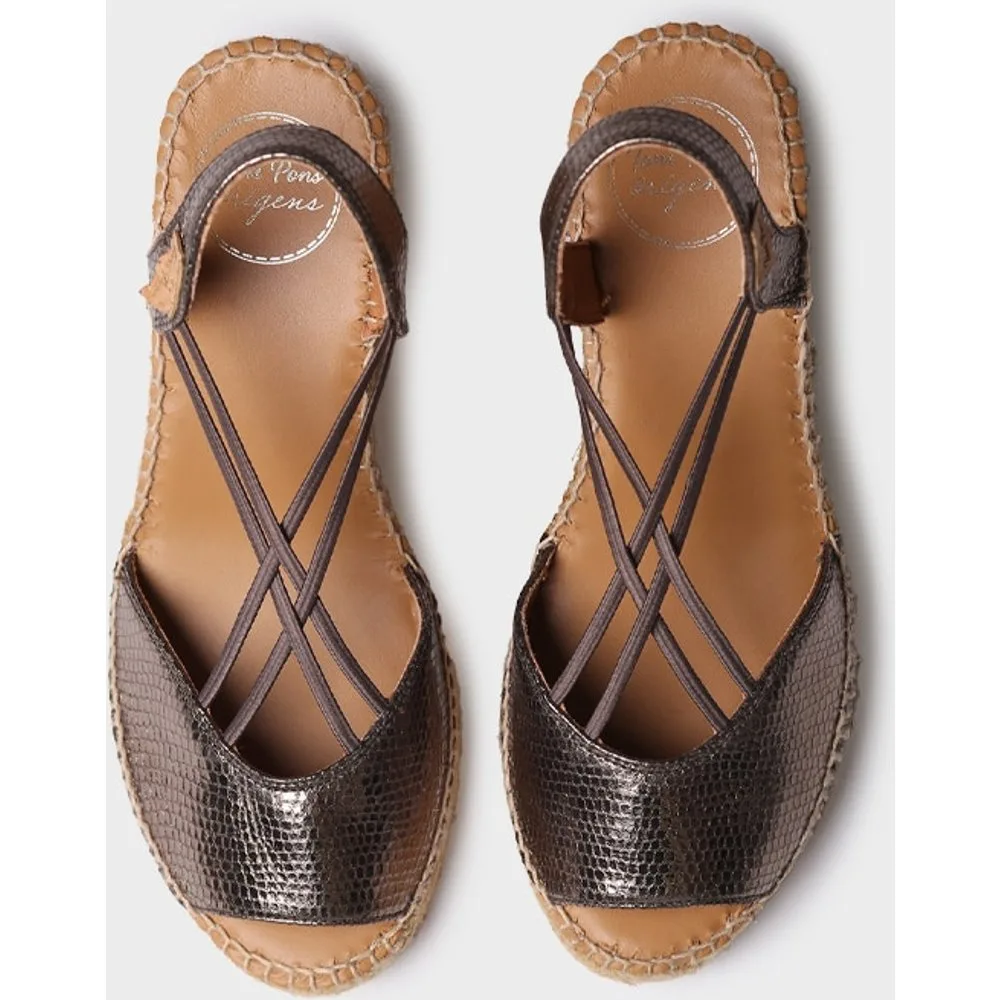 Alpargatas de cuña de mujer de piel brillante con elásticos - Toni Pons - FashionsVida