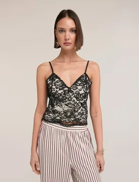 Top de mujer de encaje con tirantes finos ajuste entallado corte corto - Motivi - FashionsVida