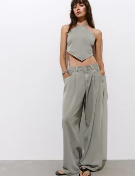 Wide-Leg Jeans With Darts (Size: ) - Pull&bear - FashionsVida