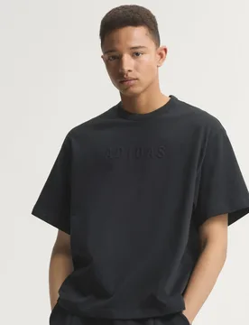 T-SHIRT GRAFICA SOFT LUX S Black - Adidas - FashionsVida