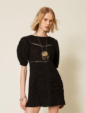 Robe courte en mousseline avec fronces