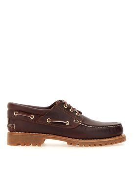 Moccasina in barca in pelle